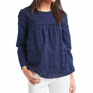 GAP Dark Blue Eyelet Long Sleeve Pullover Top NWT Sz Sm. Relaxed Fit